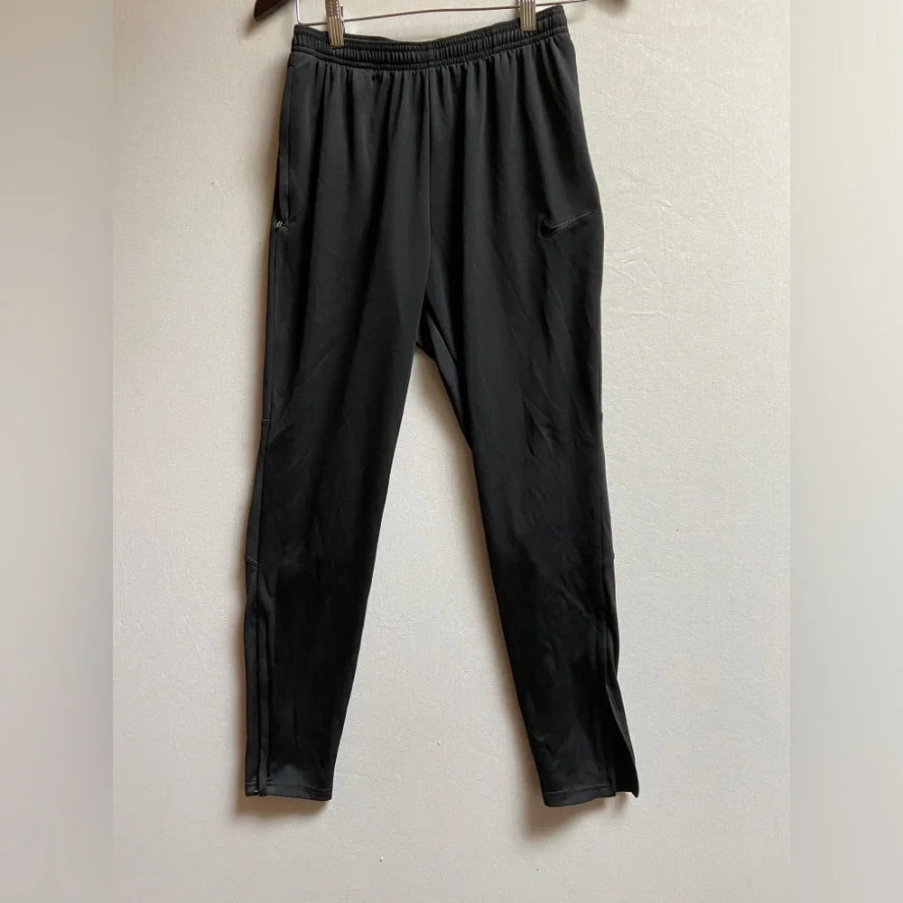 Nike black dri-fit track pants joggers Sz S